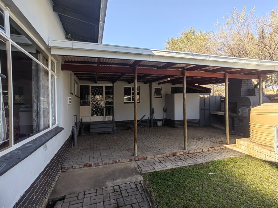 4 Bedroom Property for Sale in Parys Free State